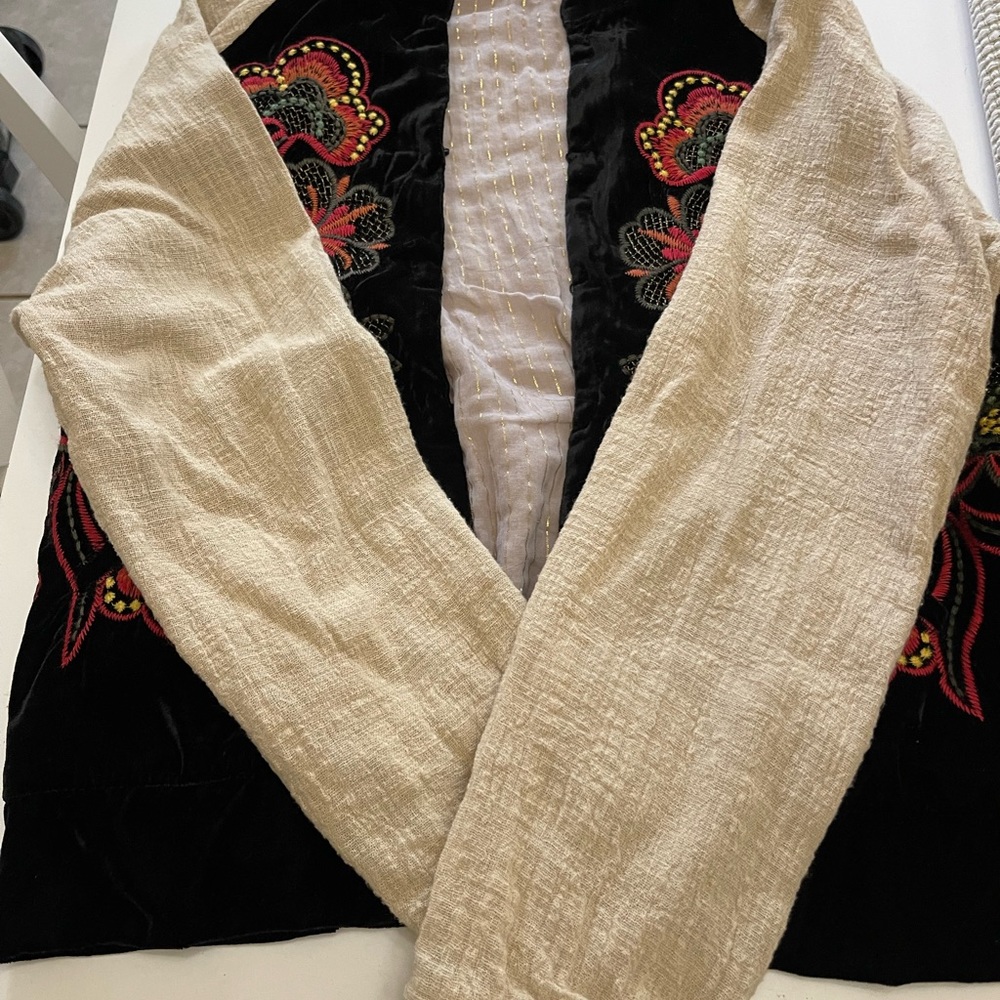 Woman’s medium gimmick’s boho jacket - Picture 4 of 8